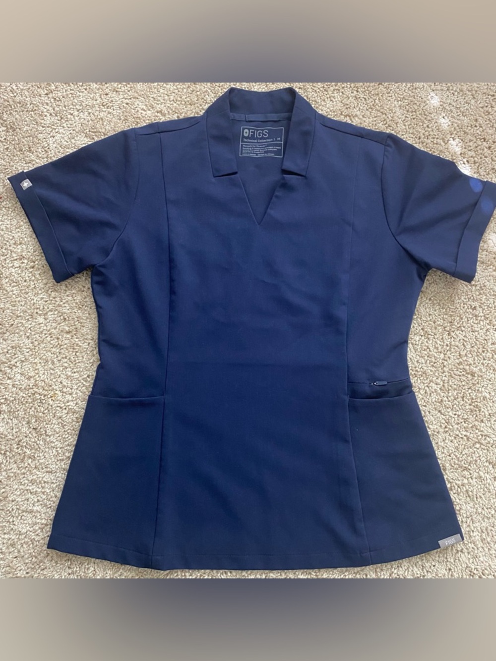 Figs Inala medium scrub top Medium